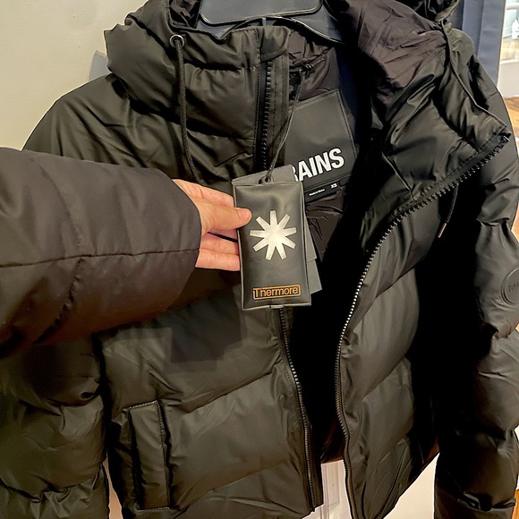 NWT Rains waterproof puffer | Unisex XS - Picture 4 of 8